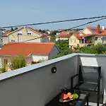 Apartman Lena