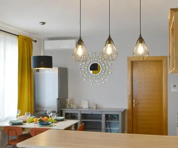 Apartman Lena